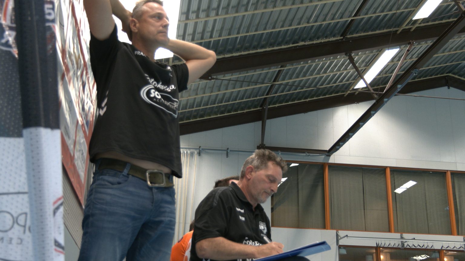 Wim Pluym en Frank Kolen van handbalvereniging Apollo