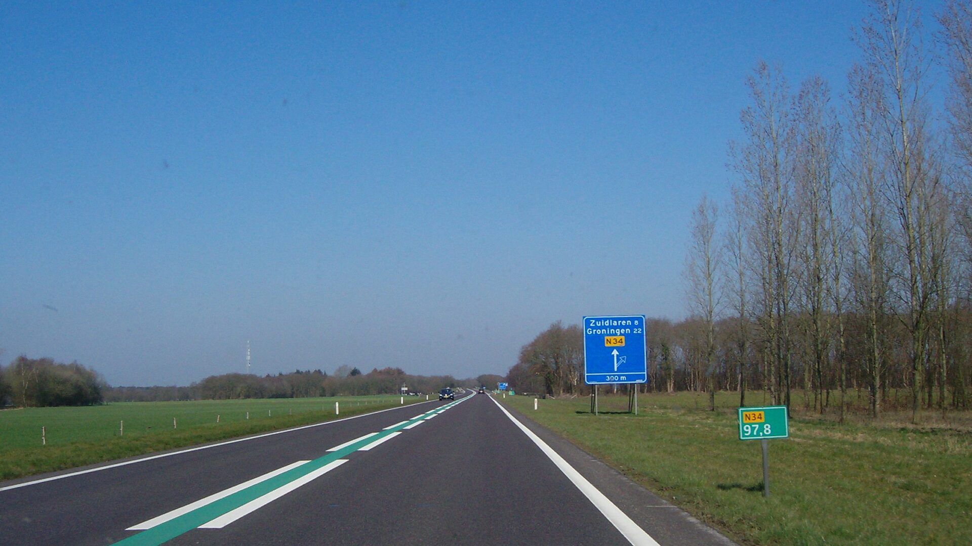 De N34 bij Zuid Laren