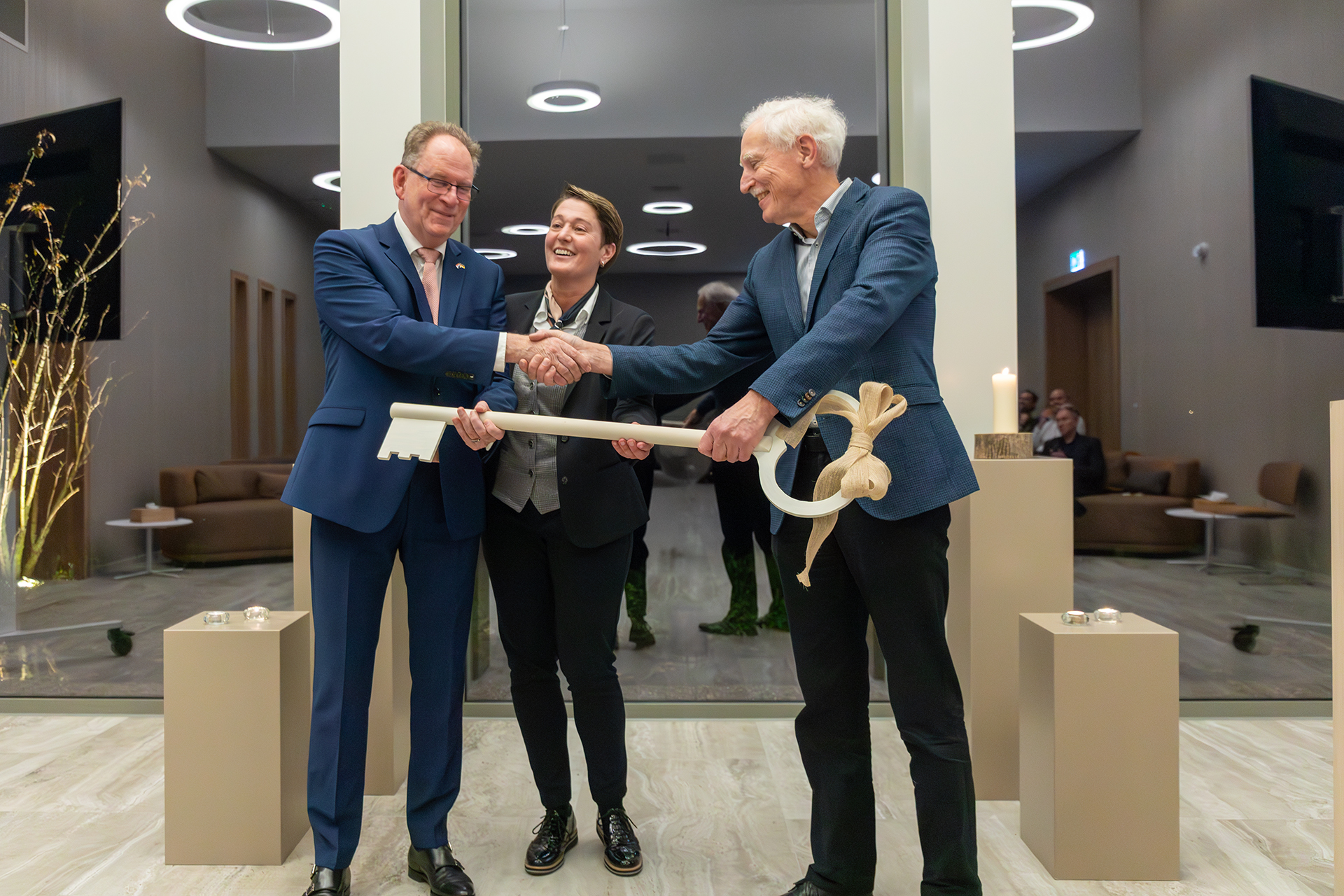 Vernieuwde begraafplaats en crematorium Wolfswinkel geopend
